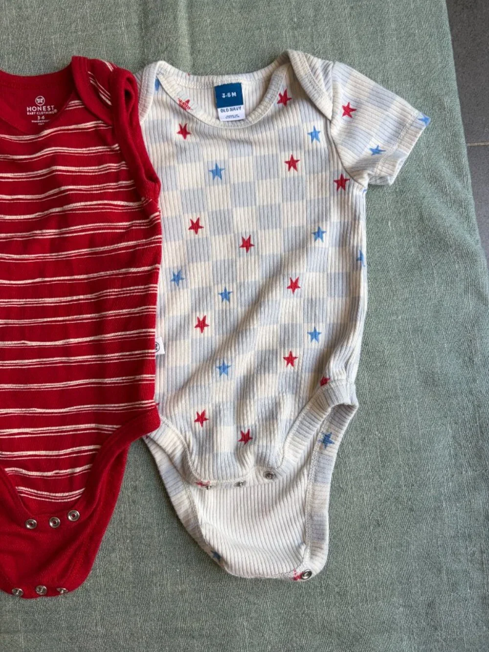 3-Piece Red White & Cute Baby Boys Onesies Bundle 3-6m